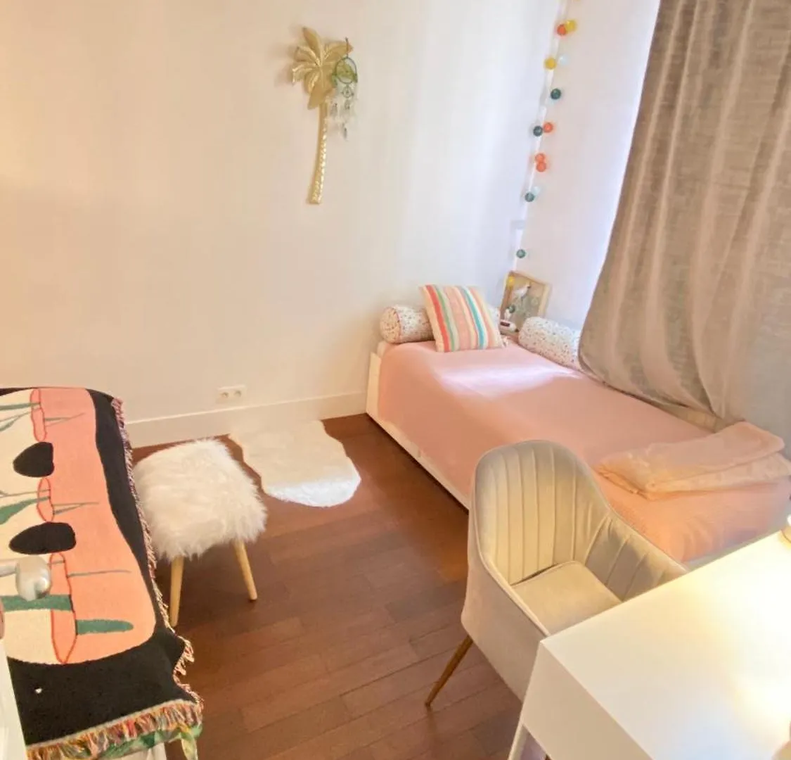 דירה פריז Villa Lepic, Luxury Flat In Montmartre With Private Terrasse-Appartement Entier