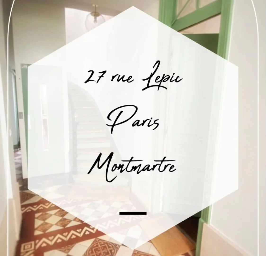 פריז Villa Lepic, Luxury Flat In Montmartre With Private Terrasse-Appartement Entier צרפת